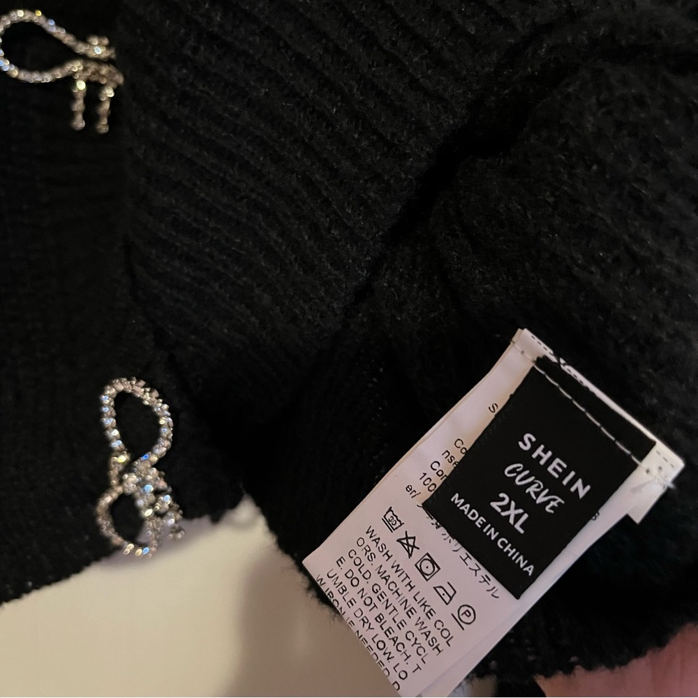 NWT SHEIN Black Cardigan with Silver Bow Buttons - Picture 5 of 5